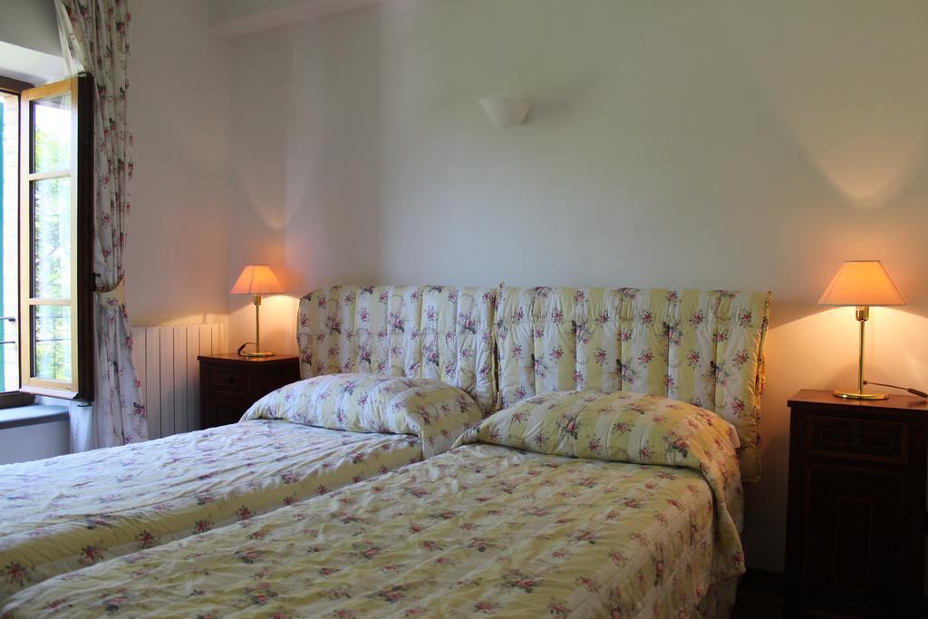 Villa Agostoli Siena Szoba fotó