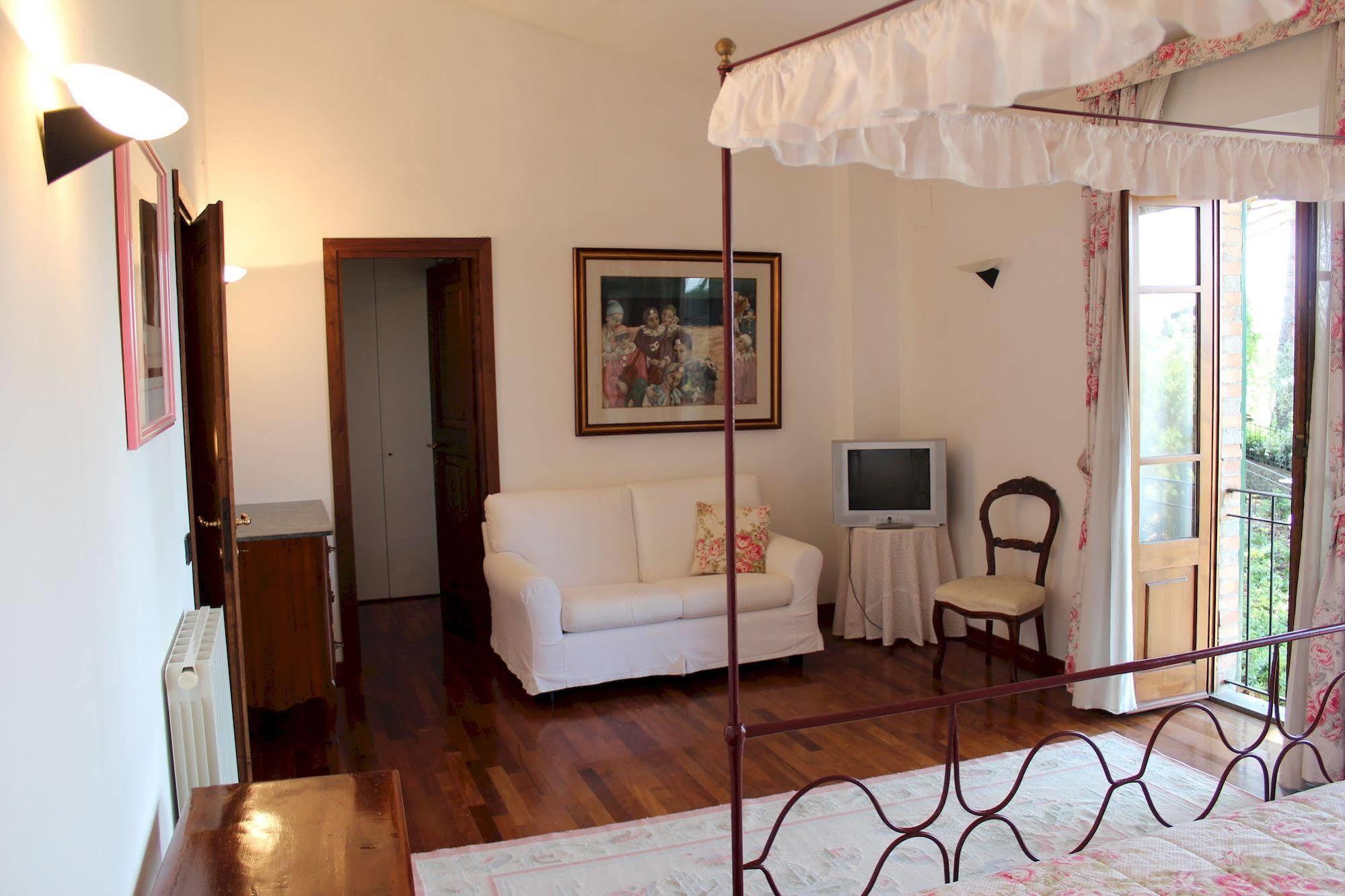 Villa Agostoli Siena Kültér fotó