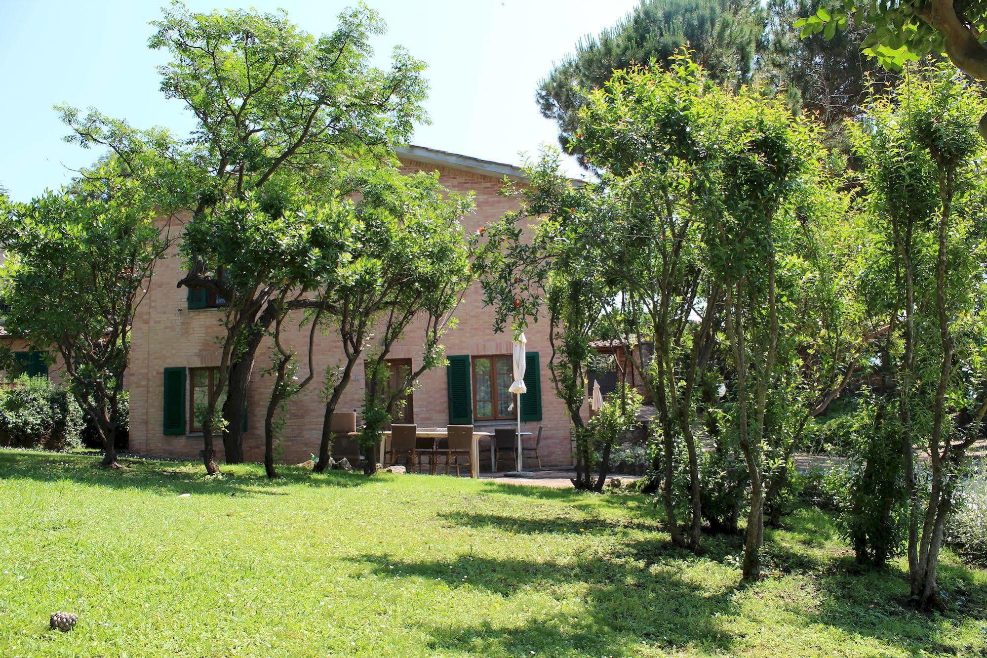 Villa Agostoli Siena Kültér fotó